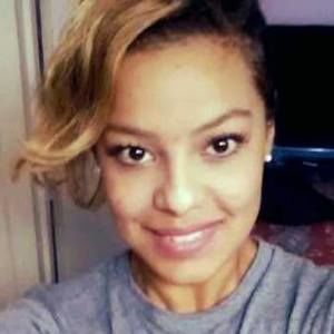 Meet your Posher, Isha